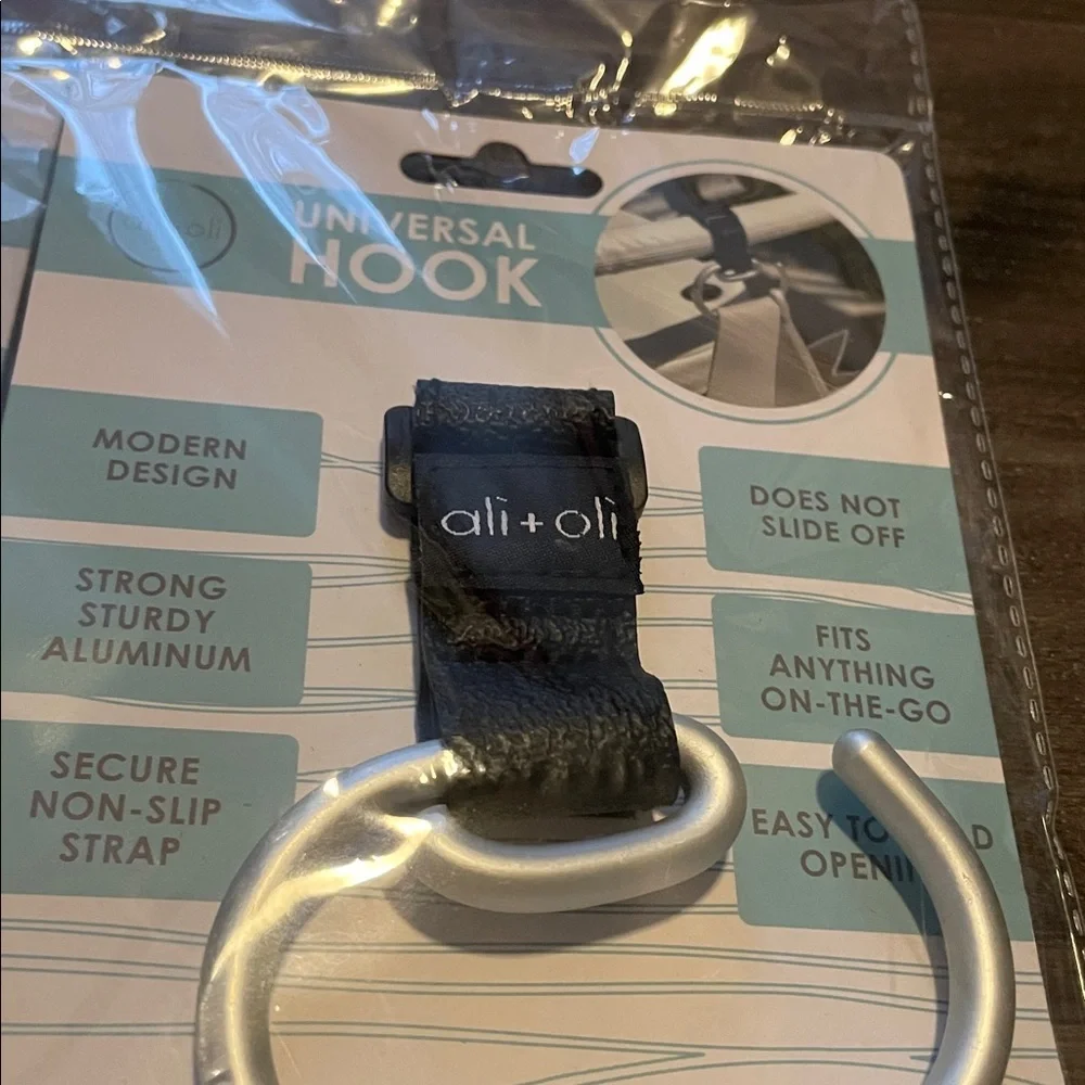 Universal Hook - Black